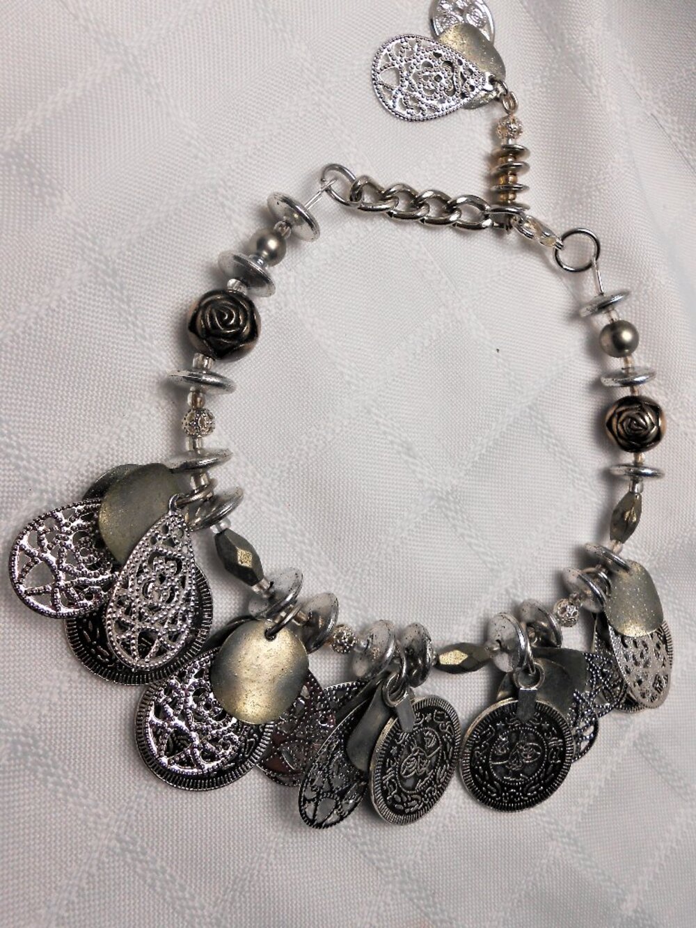 Handmade lightweight baladi-style bracelet